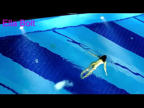 ❤️ Não consigo parar de observar, jovem loira apanhada nadando nua na piscina do resort ELLA BOLT Porno vk em pt-br.osagoassist.ru ❌❤